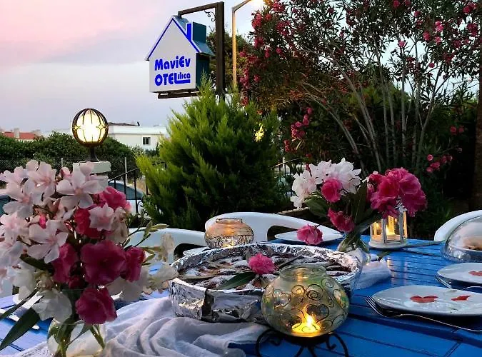 מלון Maviev Çeşme
