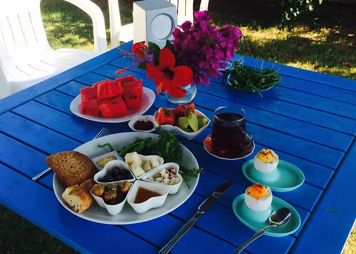 Maviev מלון Çeşme