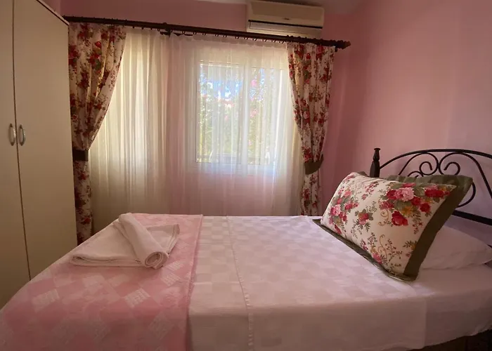 Hotel Maviev Çeşme