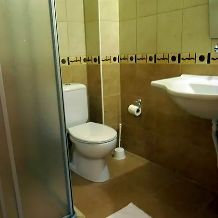 Maviev Hotel 3*