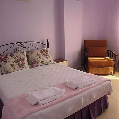 Hotel Maviev